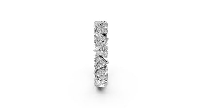 18-Diamond 0.25 CT Ring Radiating Brilliance and Luxury
