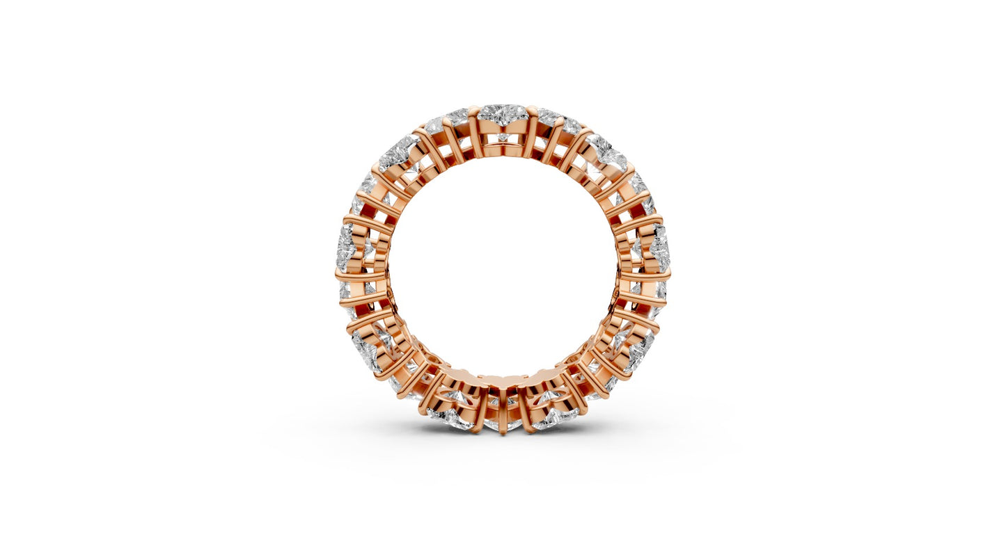 18-Diamond 0.25 CT Ring Radiating Brilliance and Luxury