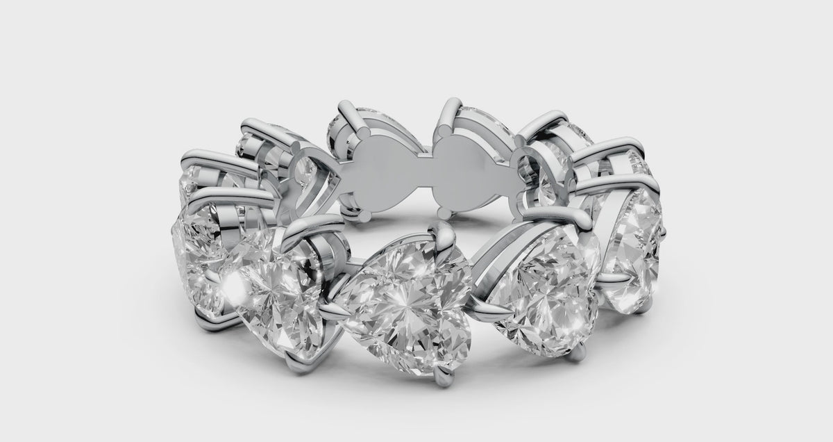 11-Diamond Ring in Solitaire-Inspired Design