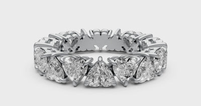 18-Diamond 0.25 CT Ring Radiating Brilliance and Luxury